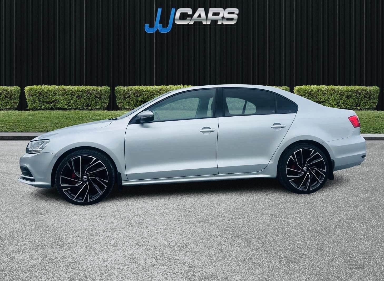Jun 2015 Volkswagen Jetta 2.0 TDI SE 4dr DSG