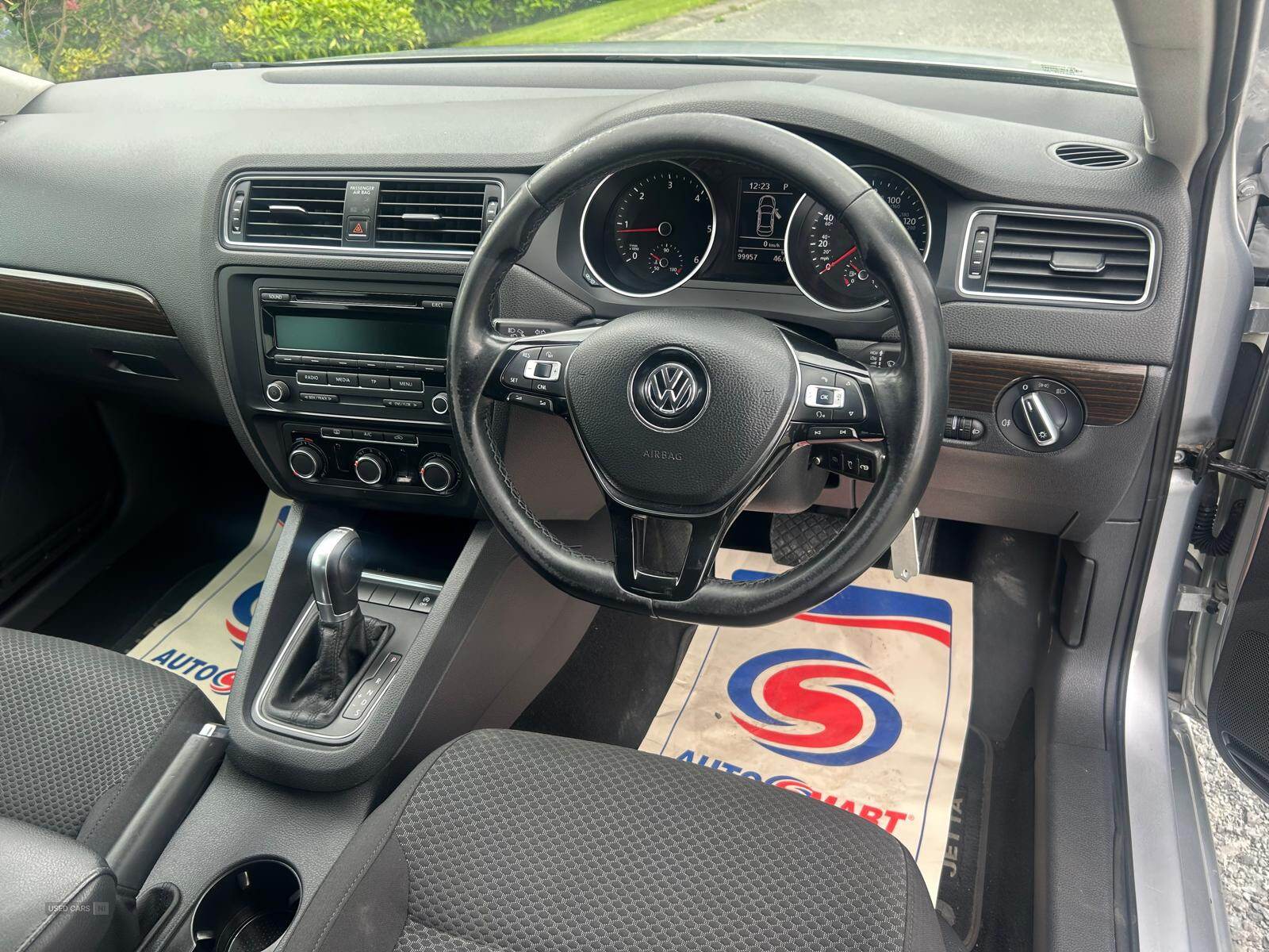 Jun 2015 Volkswagen Jetta 2.0 TDI SE 4dr DSG