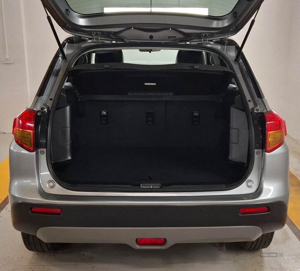 Oct 2015 Suzuki Vitara 1.6 SZ5 5dr