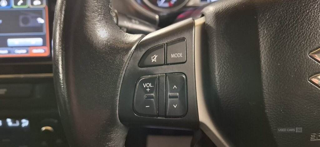 Oct 2015 Suzuki Vitara 1.6 SZ5 5dr