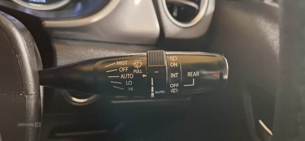 Oct 2015 Suzuki Vitara 1.6 SZ5 5dr