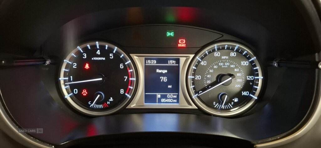 Oct 2015 Suzuki Vitara 1.6 SZ5 5dr