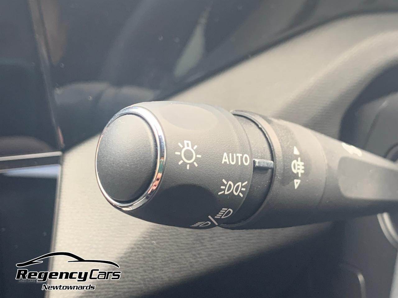 May 2025 Peugeot 308 1.2 PureTech Allure 5dr EAT8