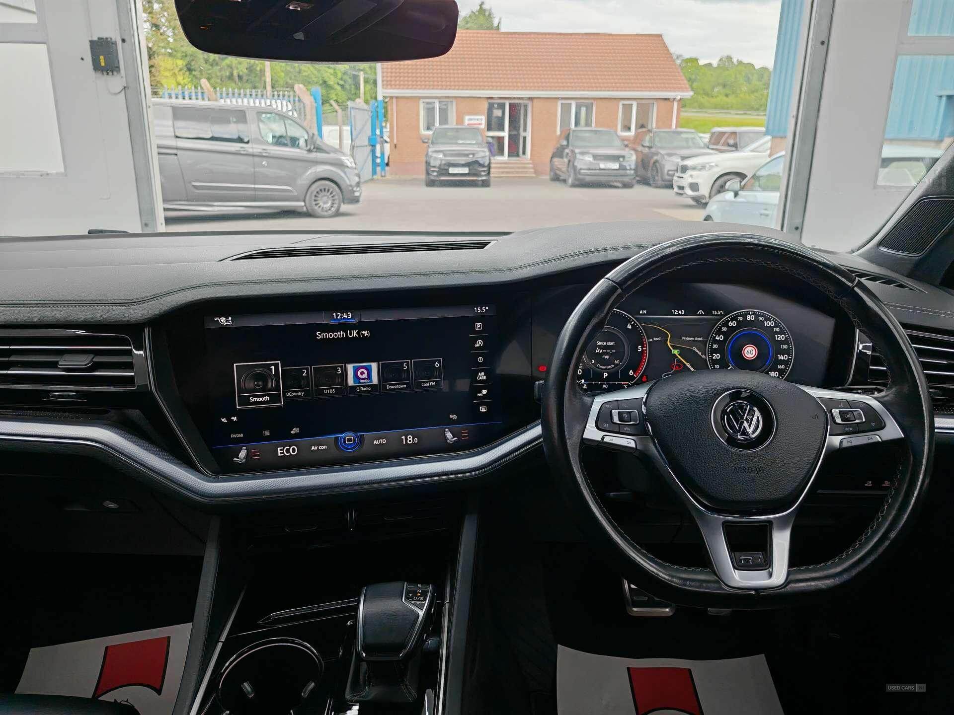 Apr 2019 Volkswagen Touareg 3.0 V6 TDI 4Motion R-Line Tech 5dr Tip Auto