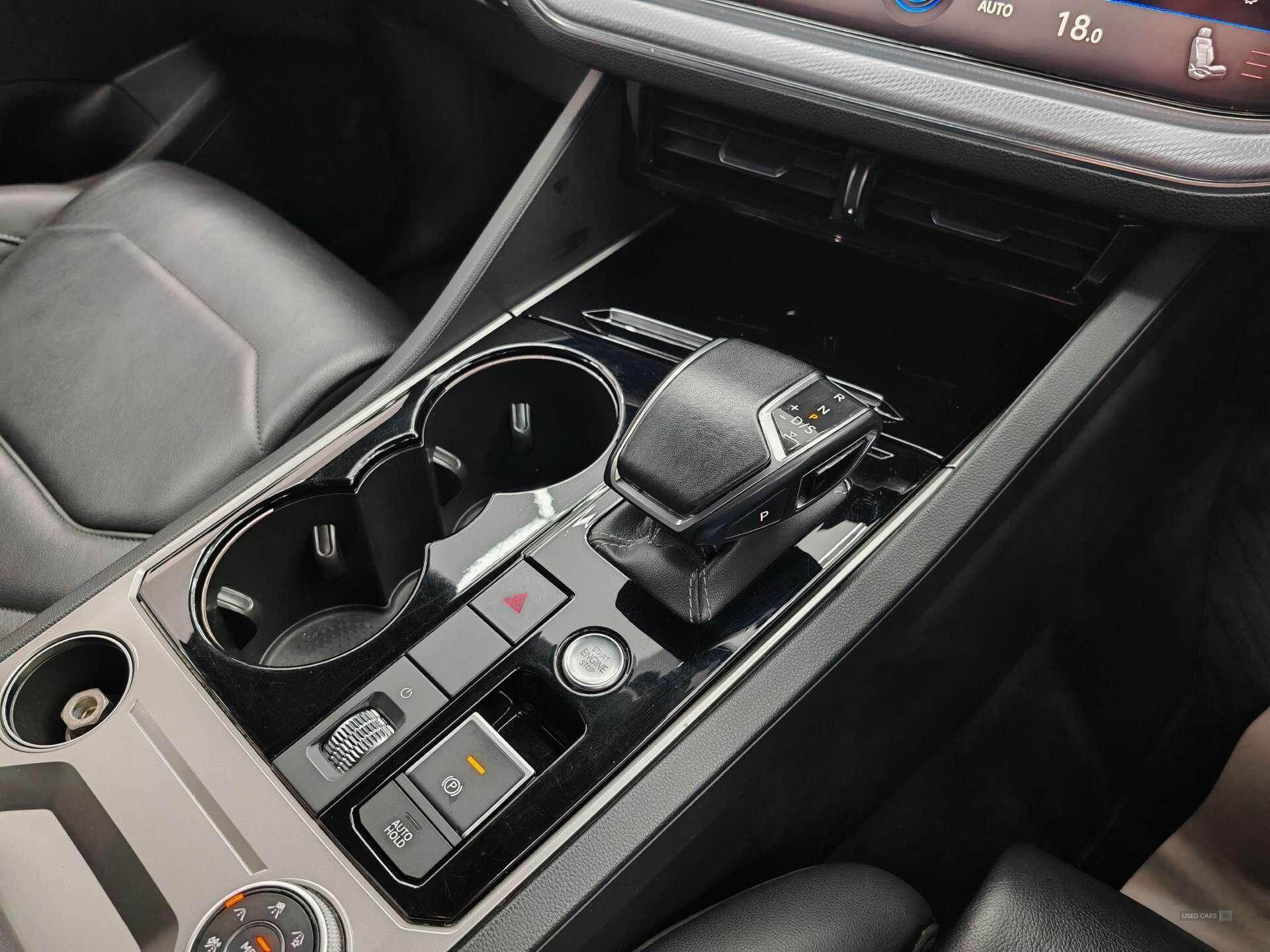 Apr 2019 Volkswagen Touareg 3.0 V6 TDI 4Motion R-Line Tech 5dr Tip Auto
