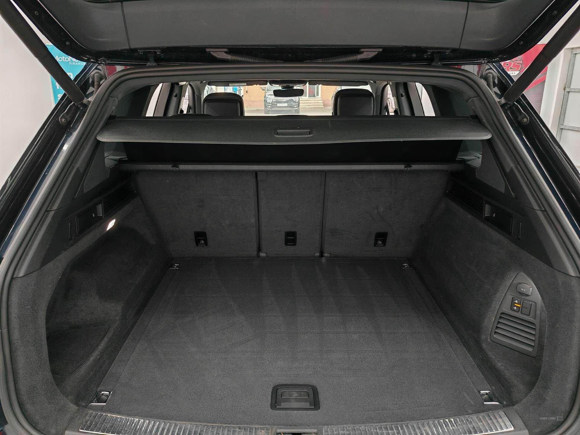 Apr 2019 Volkswagen Touareg 3.0 V6 TDI 4Motion R-Line Tech 5dr Tip Auto