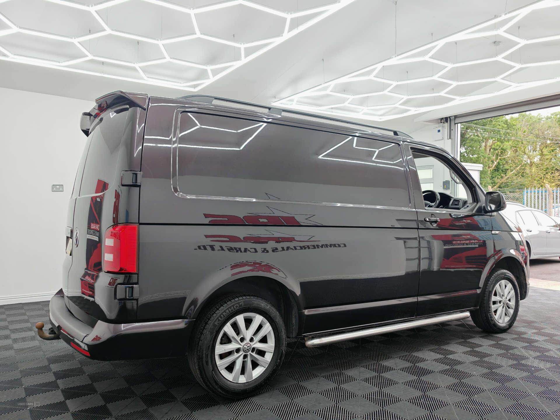 Sep 2016 Volkswagen Transporter 2.0 TDI BMT 102 Highline Van Euro 6
