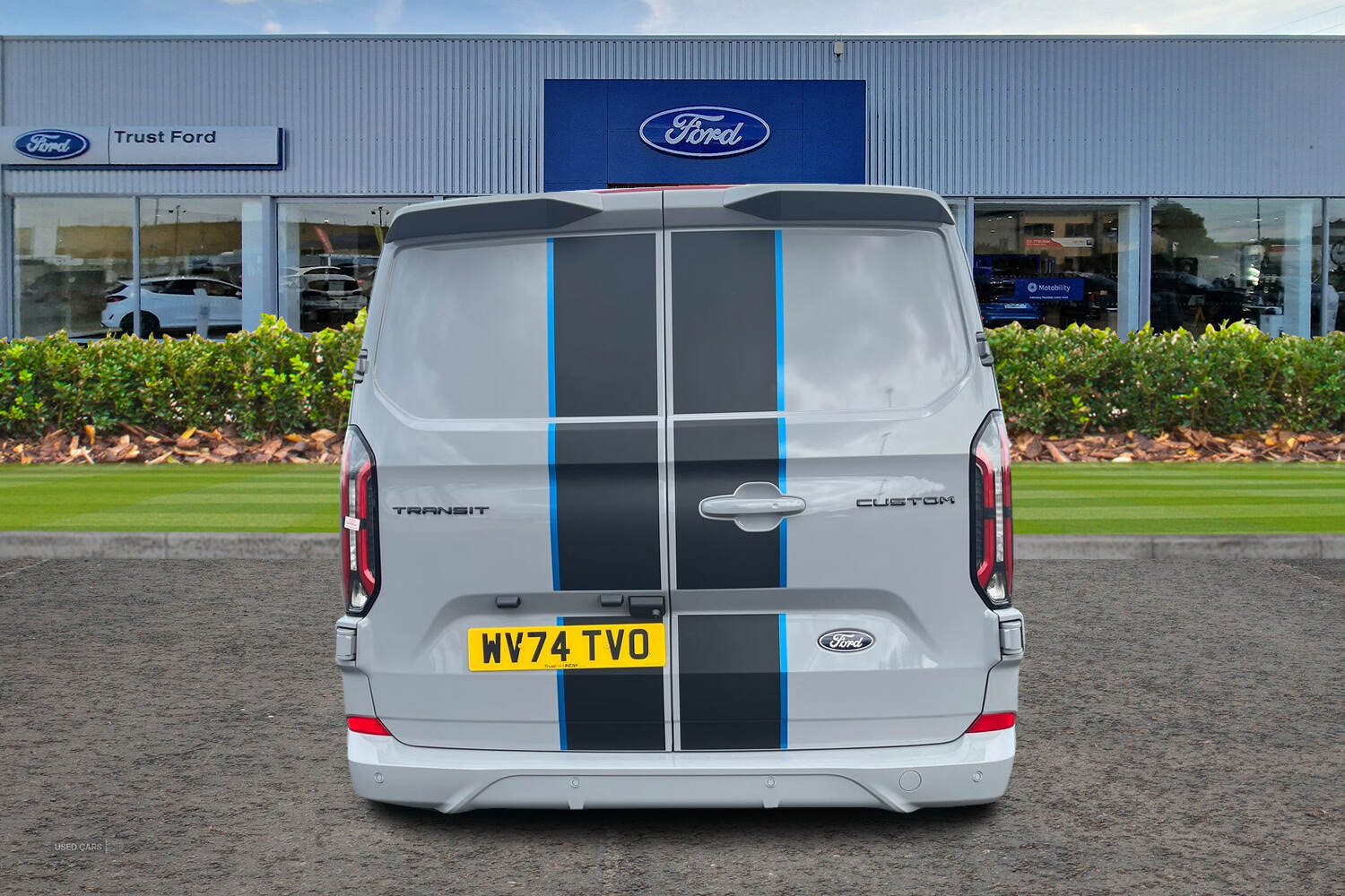 Sep 2024 Ford Transit Custom 2.0 EcoBlue 170ps H1 Van Sport Auto
