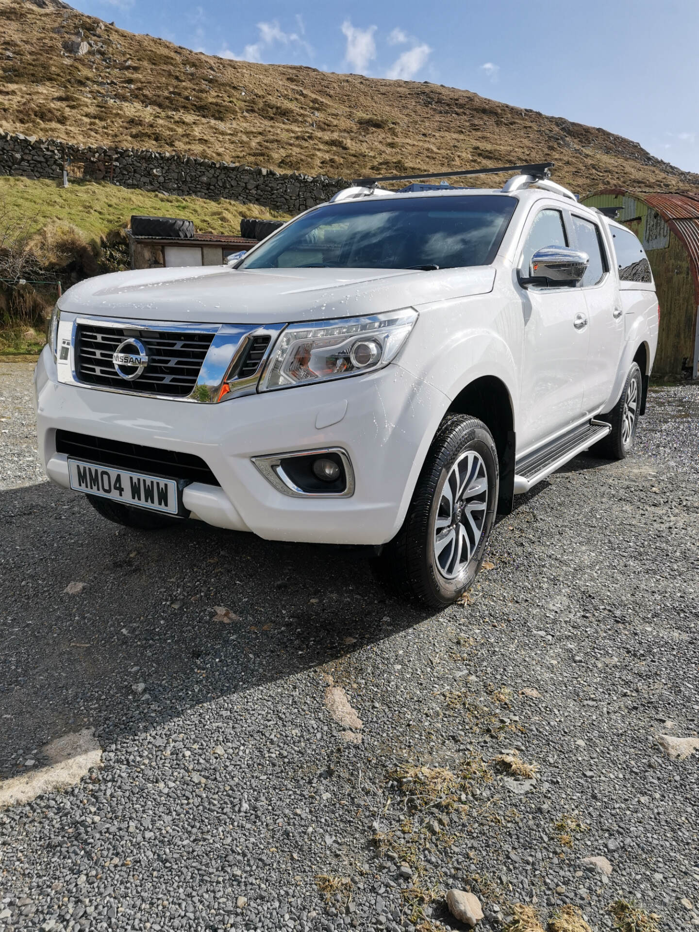 Jul 2016 Nissan NP300 Double Cab Pick Up Tekna 2.3dCi 190 4WD