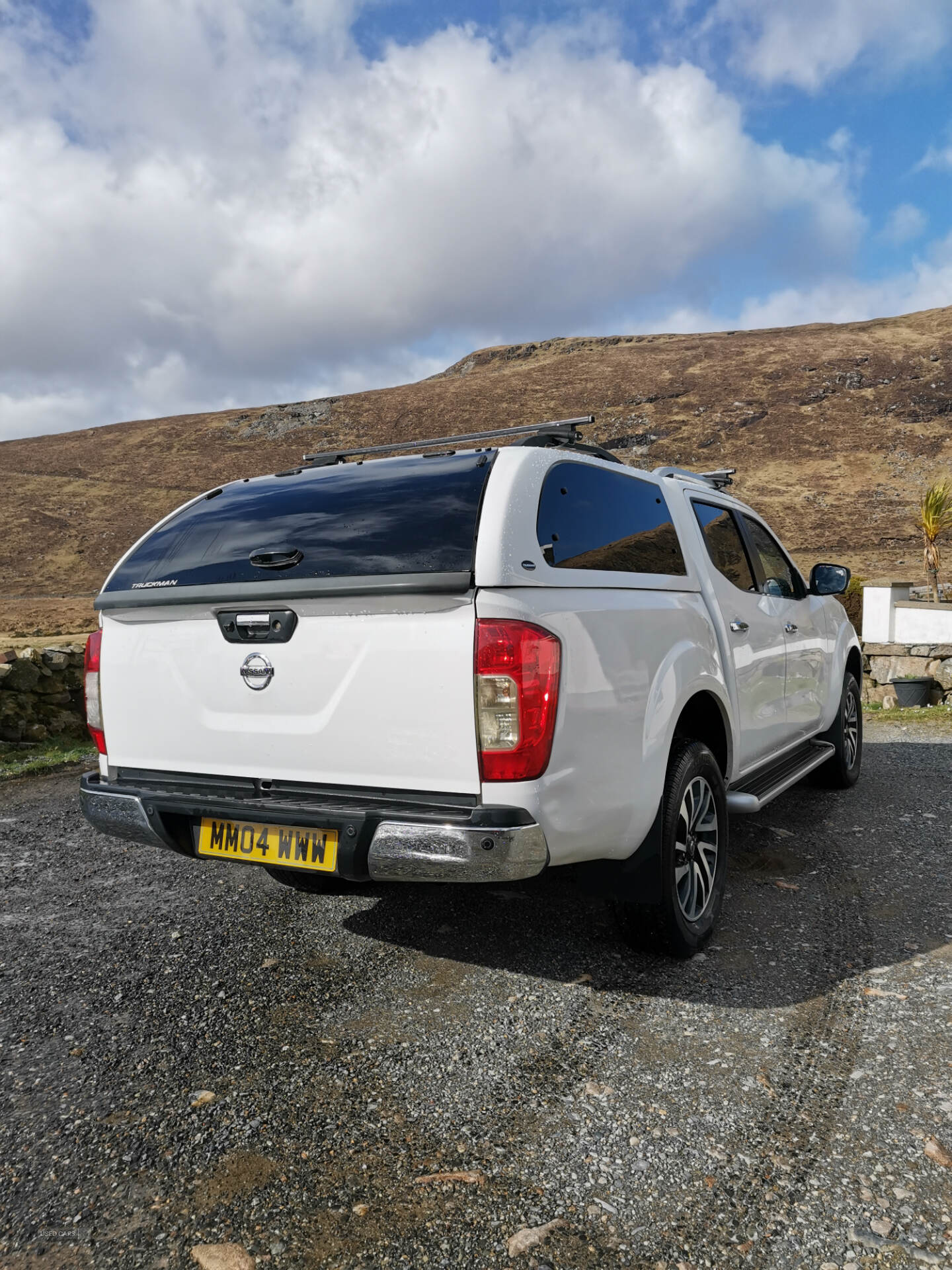 Jul 2016 Nissan NP300 Double Cab Pick Up Tekna 2.3dCi 190 4WD