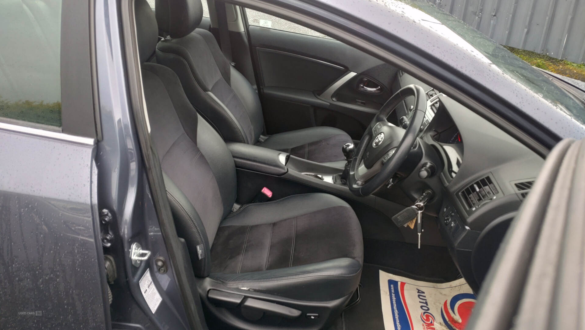 May 2015 Toyota Avensis 2.0 D-4D Icon Business Edition 4dr
