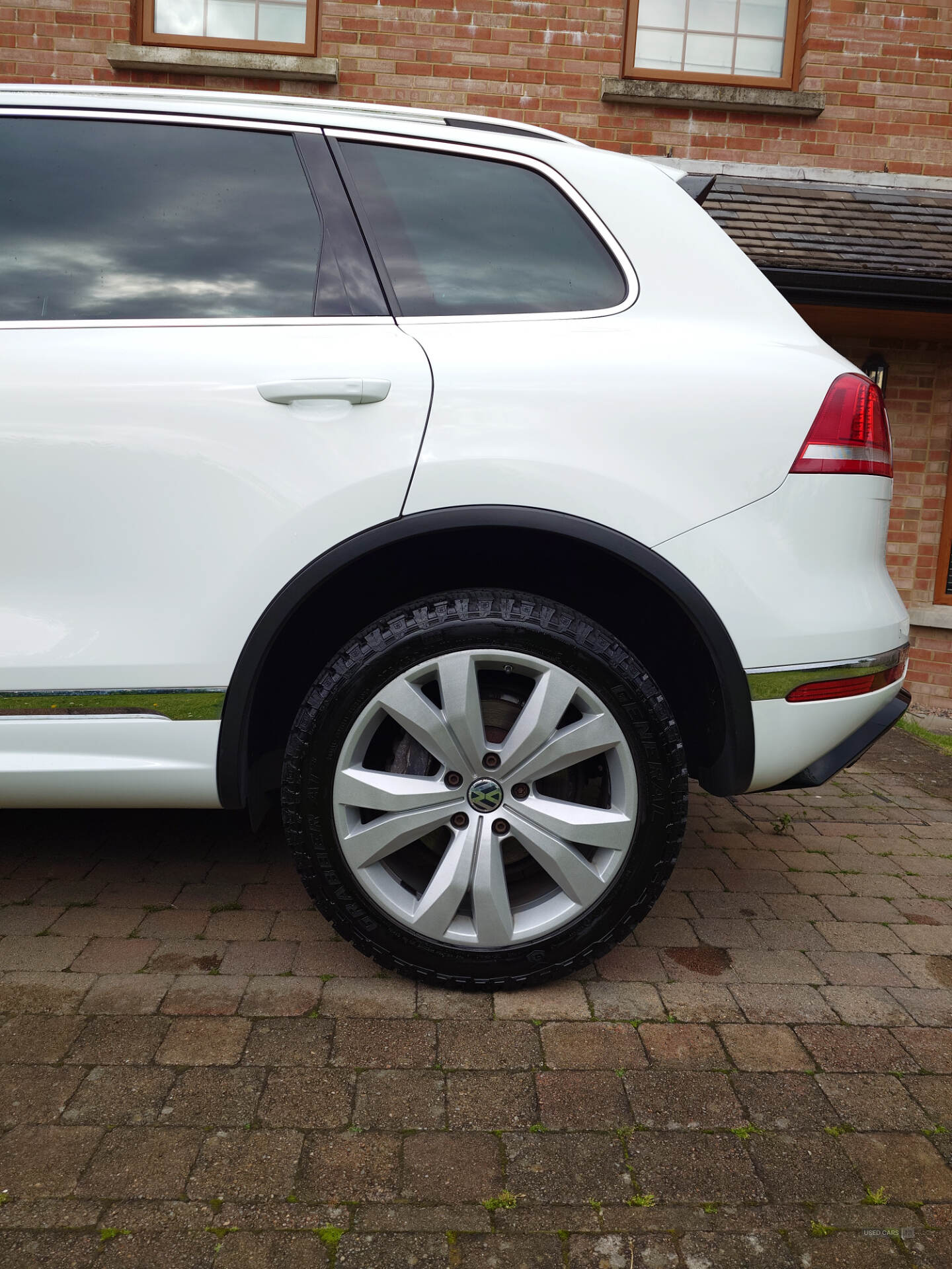 May 2015 Volkswagen Touareg 3.0 V6 TDI BlueMotion Tech 262 R-Line 5dr Tip Auto