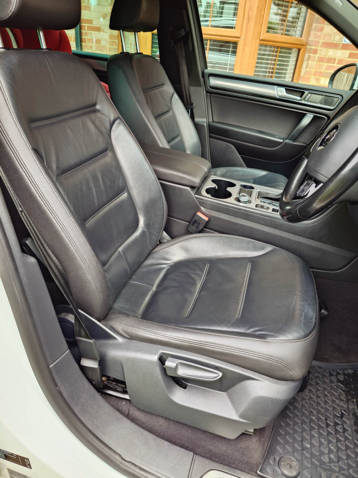 May 2015 Volkswagen Touareg 3.0 V6 TDI BlueMotion Tech 262 R-Line 5dr Tip Auto