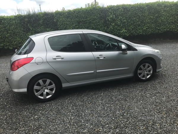 Peugeot 308 DIESEL HATCHBACK in Down