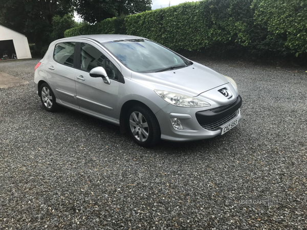 Peugeot 308 DIESEL HATCHBACK in Down