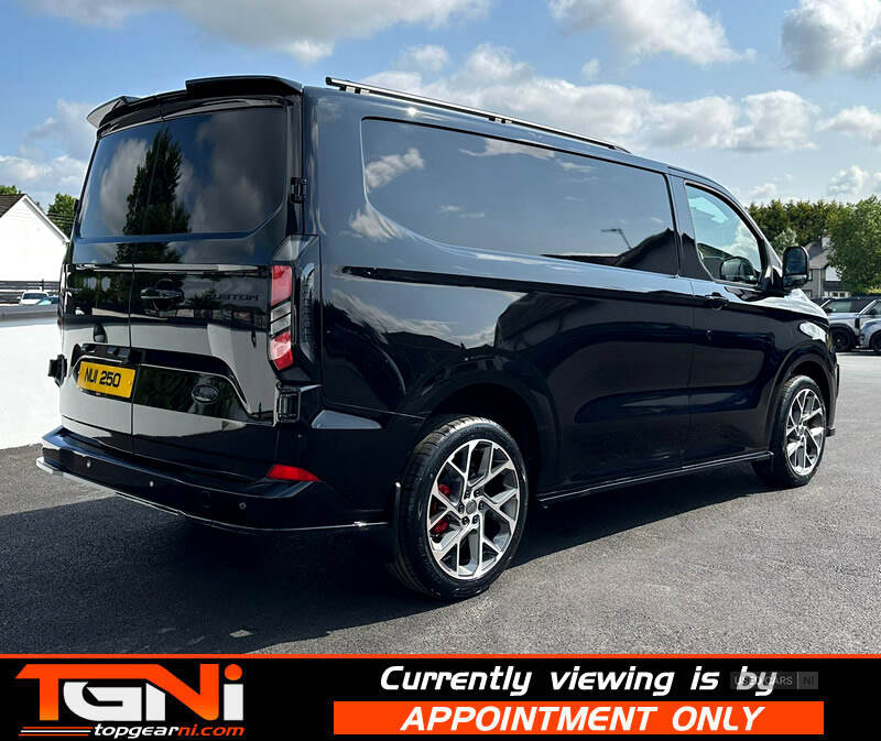 Sep 2024 Ford Transit Custom 2.0 EcoBlue 136ps H1 Van Limited Auto