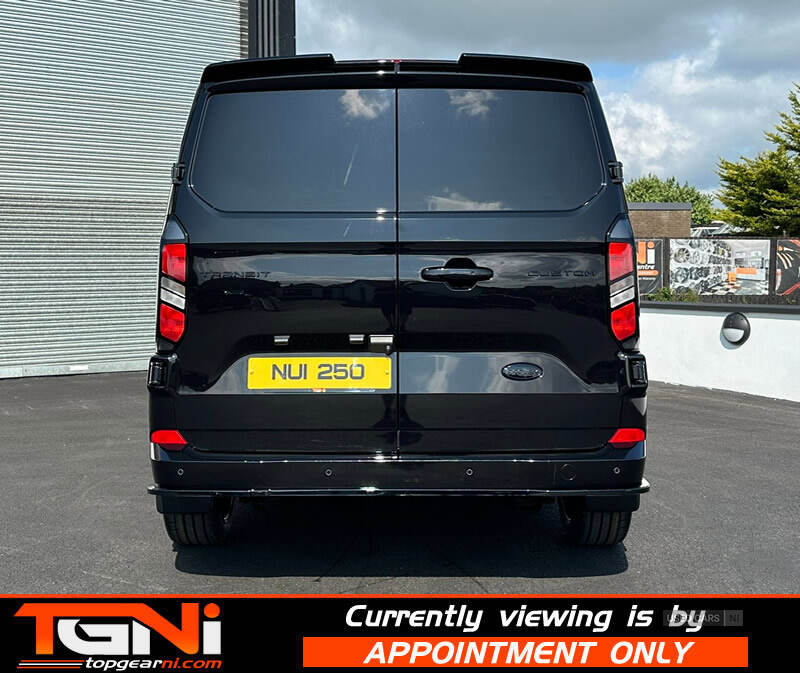 Sep 2024 Ford Transit Custom 2.0 EcoBlue 136ps H1 Van Limited Auto