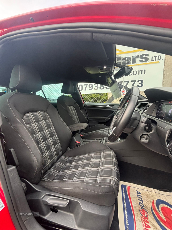 Volkswagen Golf DIESEL HATCHBACK in Antrim