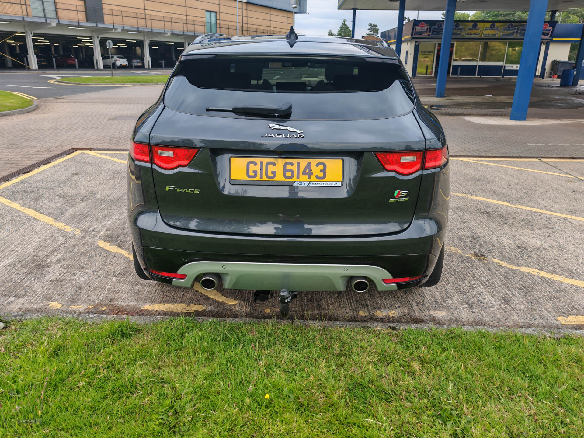 Jun 2017 Jaguar F-Pace 3.0d V6 S 5dr Auto AWD