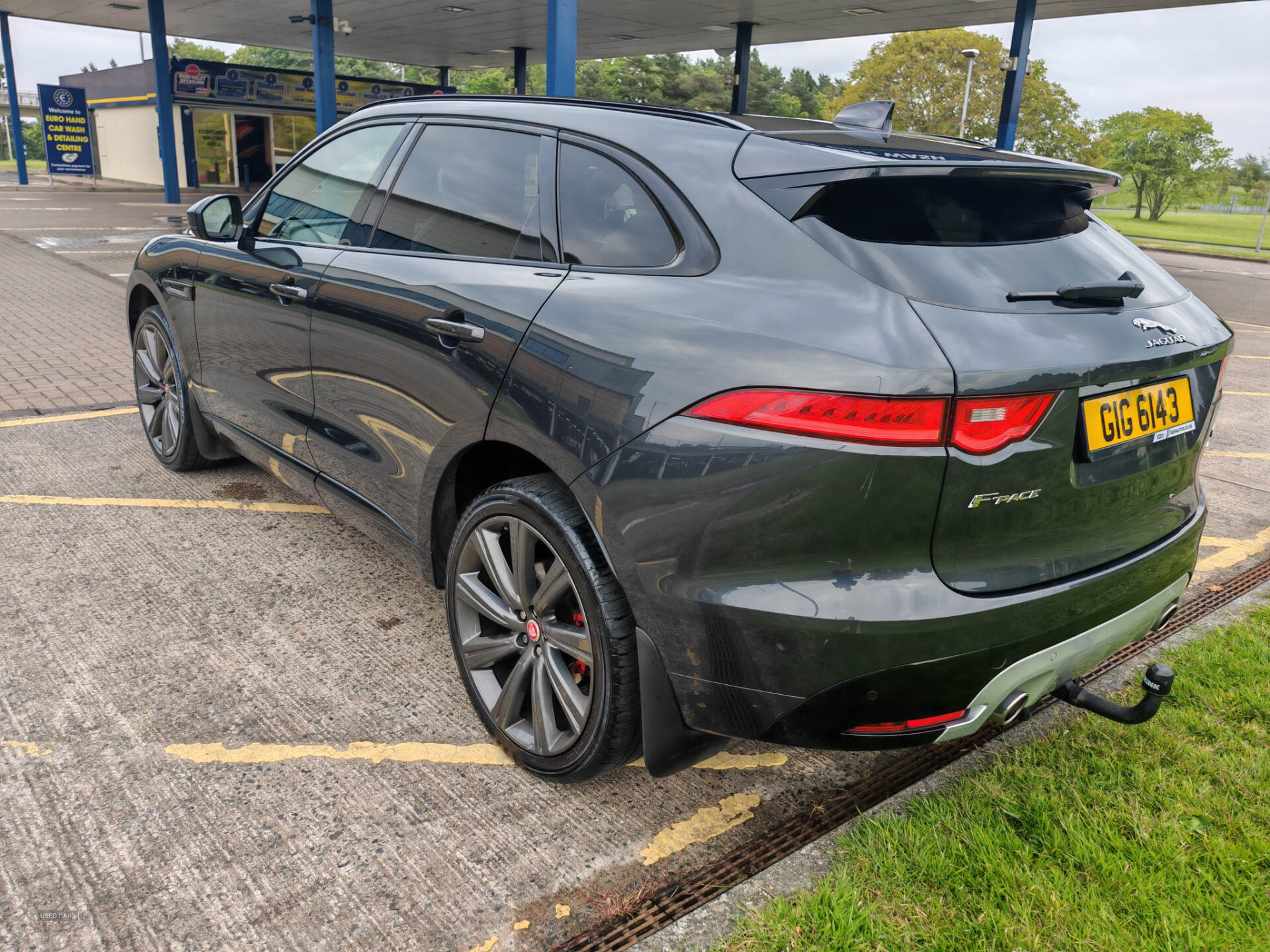 Jun 2017 Jaguar F-Pace 3.0d V6 S 5dr Auto AWD