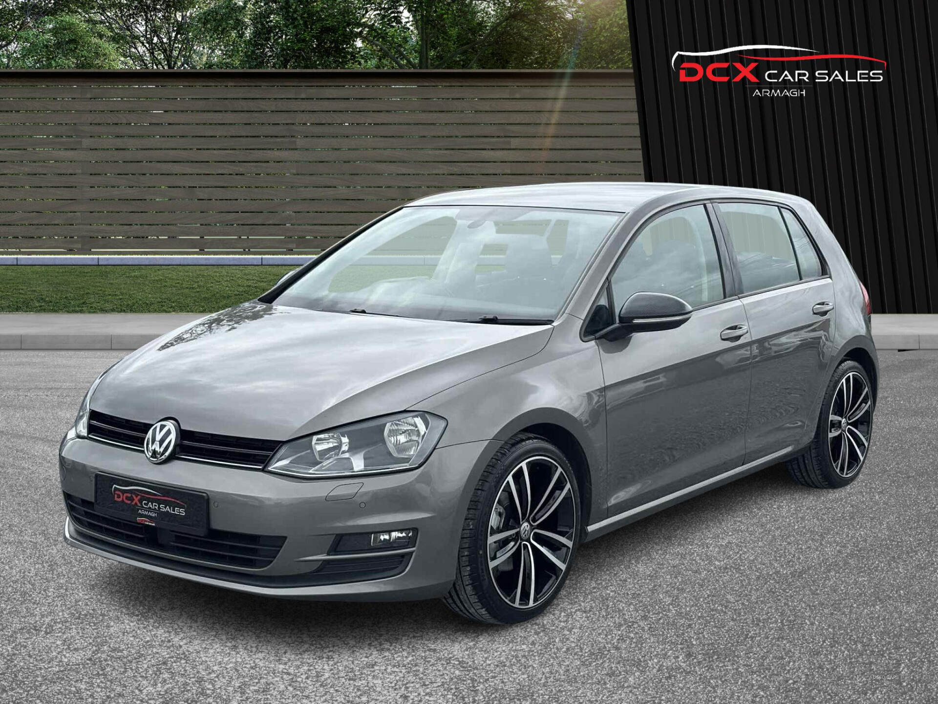Volkswagen Golf HATCHBACK in Armagh