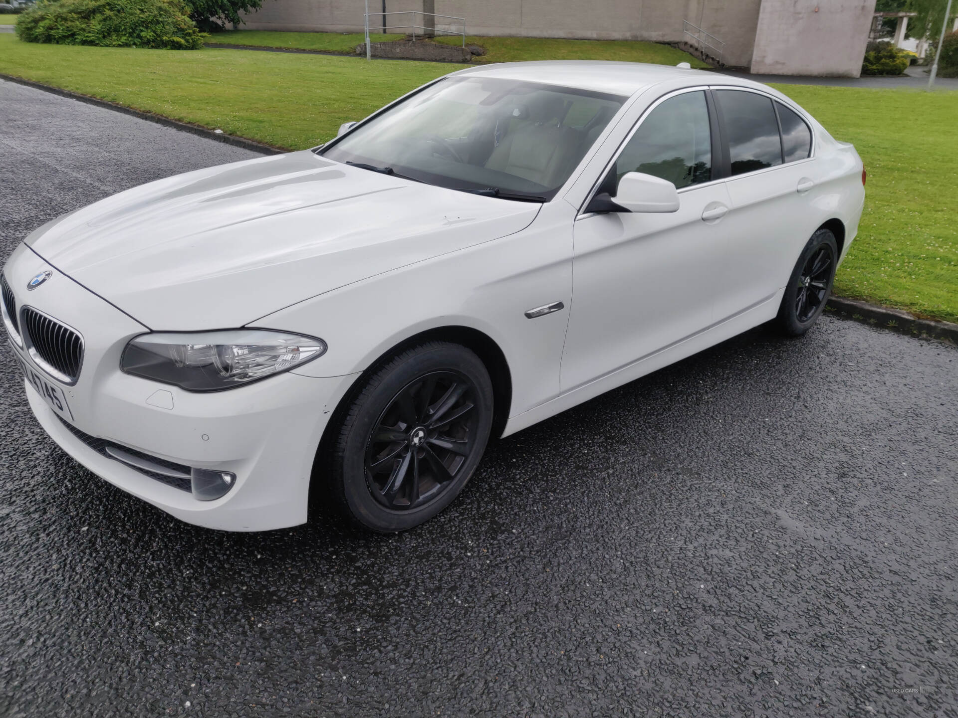 Feb 2013 BMW 5 Series 520d EfficientDynamics 4dr