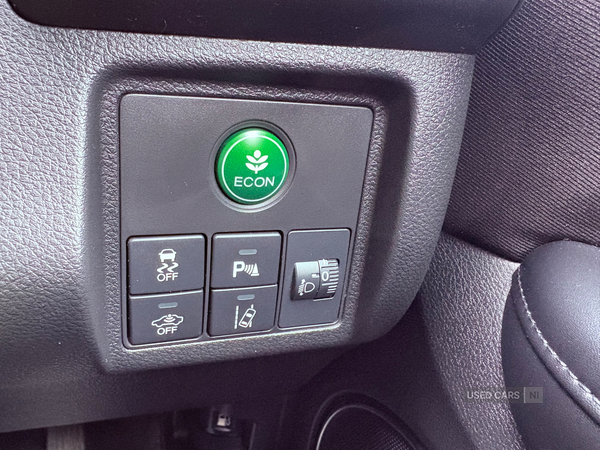 Honda HR-V DIESEL HATCHBACK in Antrim