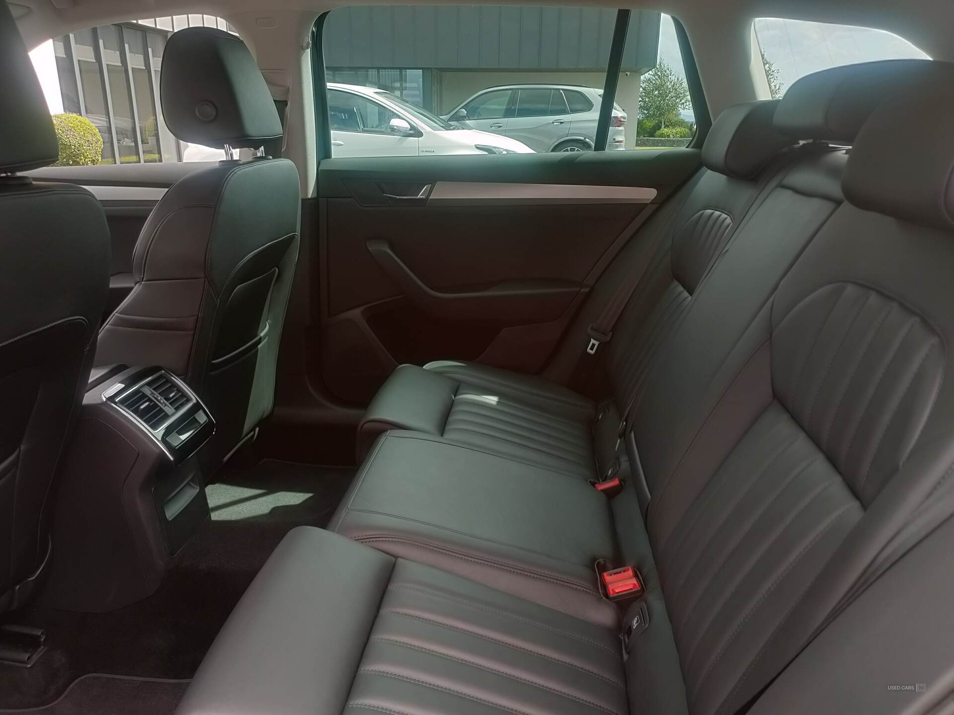 Apr 2019 Skoda Superb 2.0 TDI CR SE Technology 5dr DSG [7 Speed]