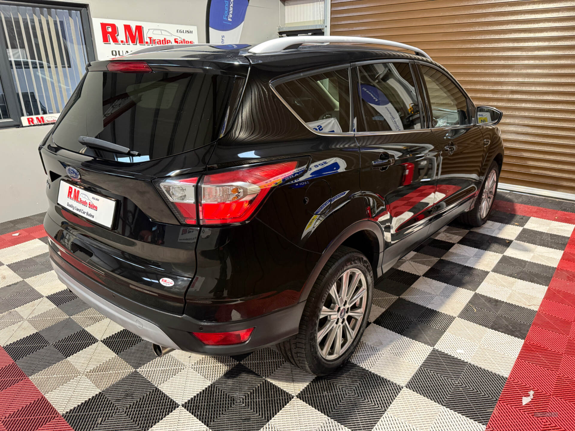 Ford Kuga DIESEL ESTATE in Tyrone