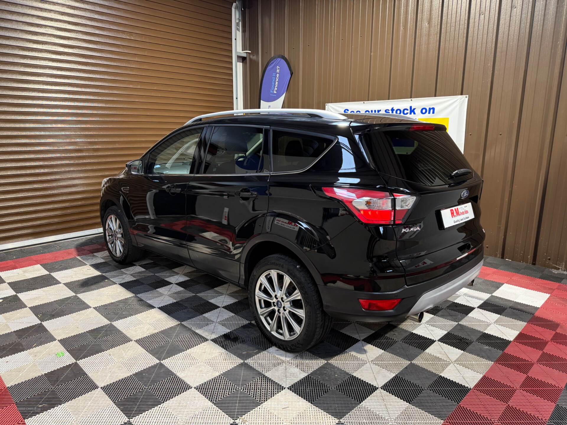 Ford Kuga DIESEL ESTATE in Tyrone