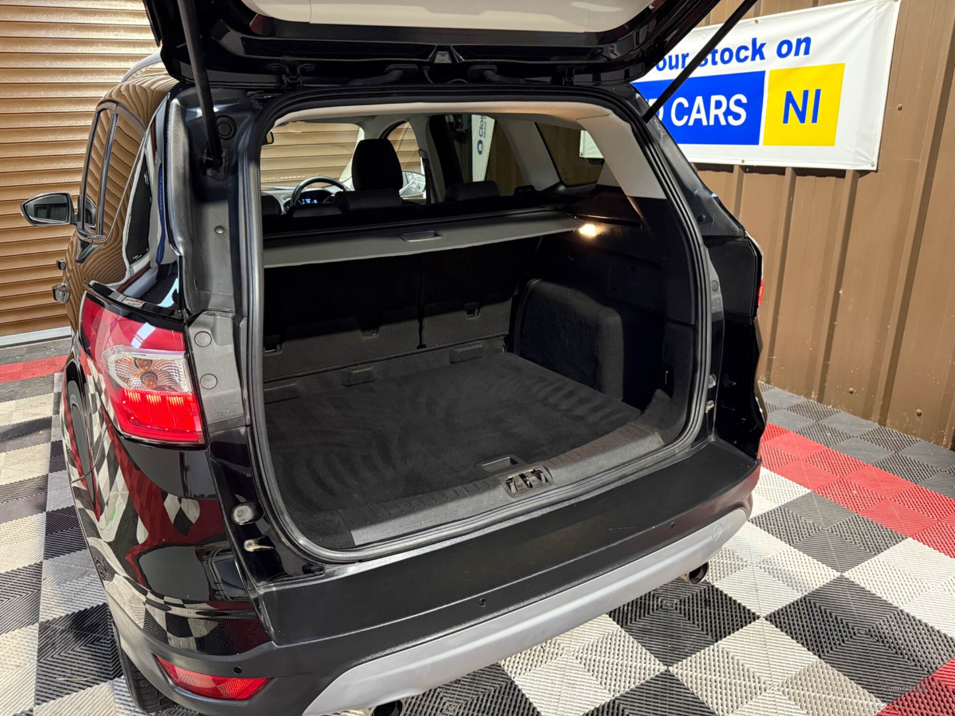 Ford Kuga DIESEL ESTATE in Tyrone