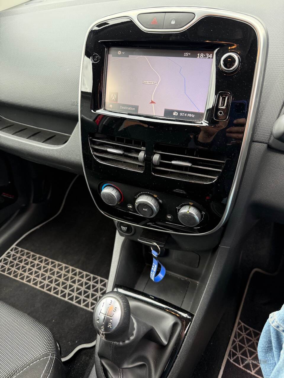 Mar 2016 Renault Clio 1.2 16V Dynamique Nav 5dr
