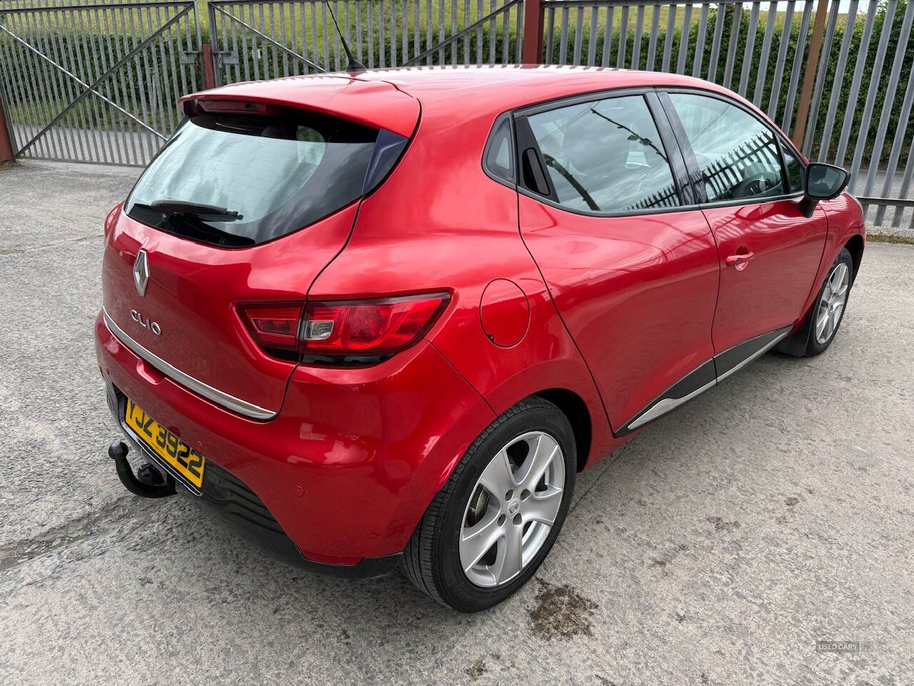 Mar 2016 Renault Clio 1.2 16V Dynamique Nav 5dr