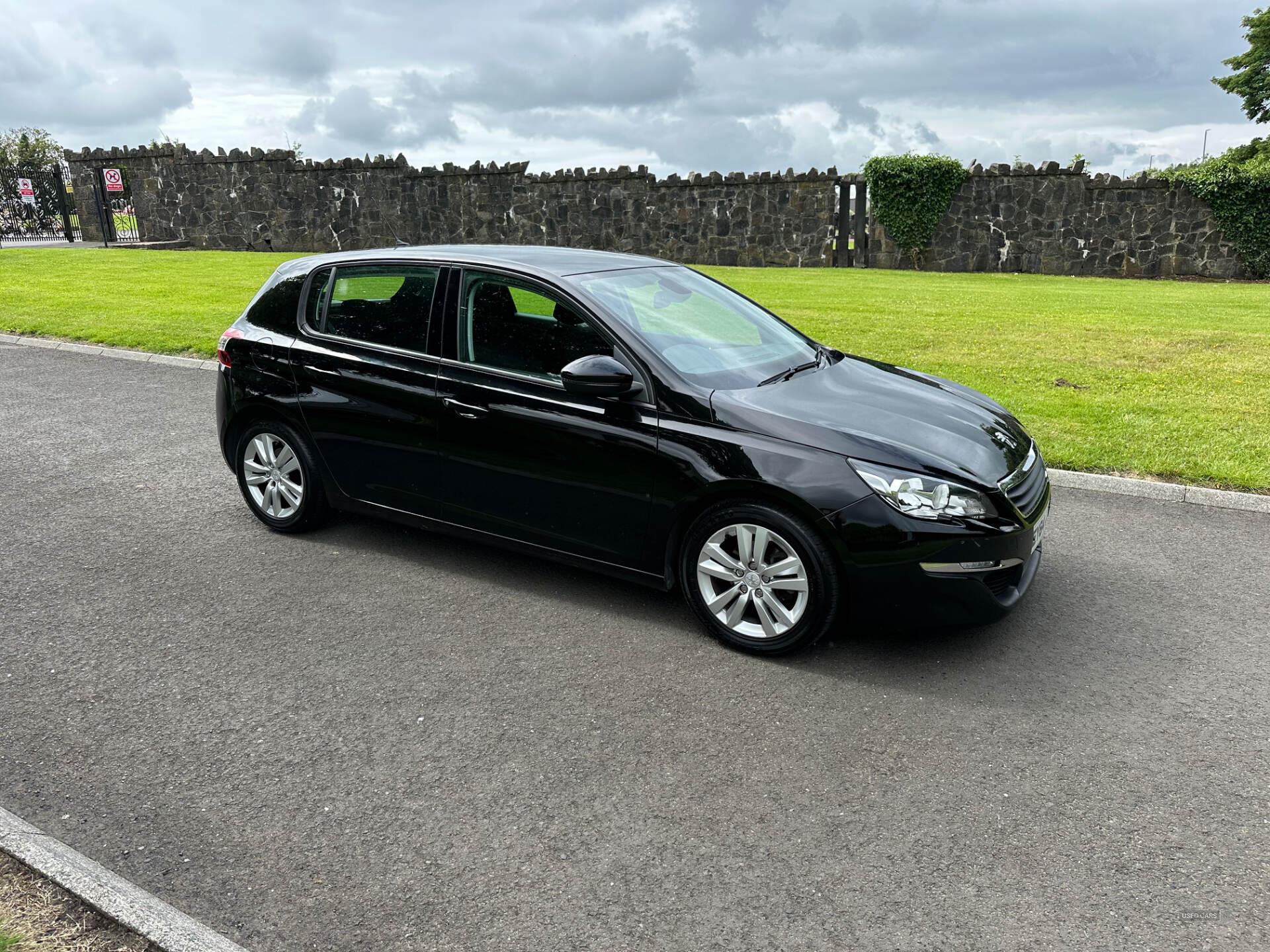 Peugeot 308 DIESEL HATCHBACK in Antrim