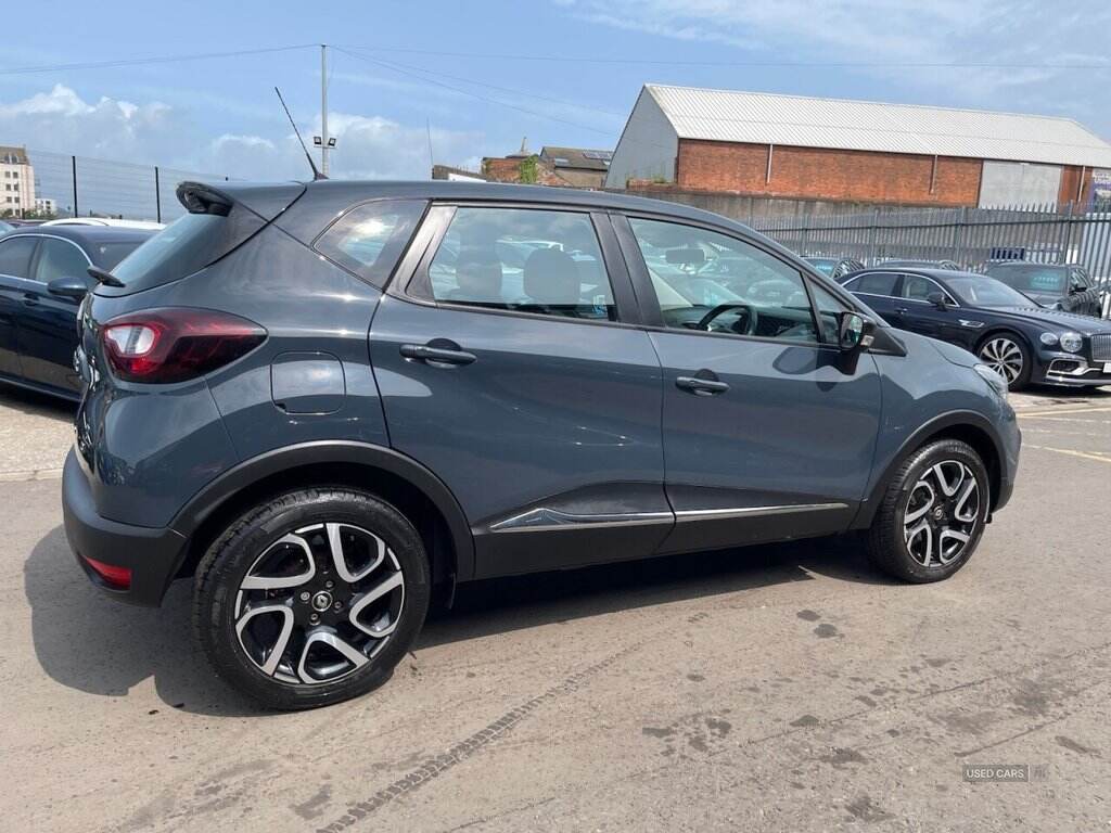 2018 Renault Captur 1.5 dCi ENERGY Dynamique Nav SUV 5dr Diesel Manual Euro 6 (s/s) (90 ps) ONLY 50732 GENUINE LOW MILES