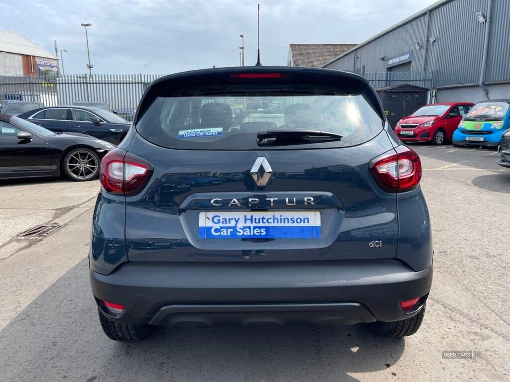 2018 Renault Captur 1.5 dCi ENERGY Dynamique Nav SUV 5dr Diesel Manual Euro 6 (s/s) (90 ps) ONLY 50732 GENUINE LOW MILES