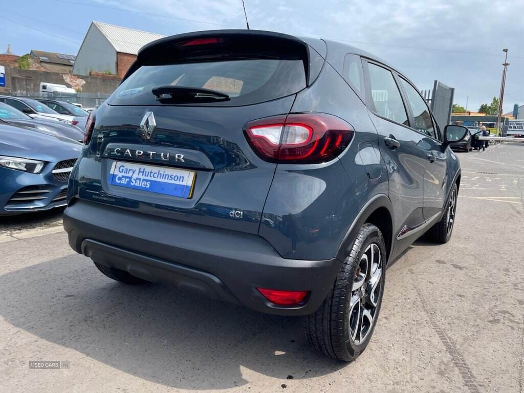 2018 Renault Captur 1.5 dCi ENERGY Dynamique Nav SUV 5dr Diesel Manual Euro 6 (s/s) (90 ps) ONLY 50732 GENUINE LOW MILES