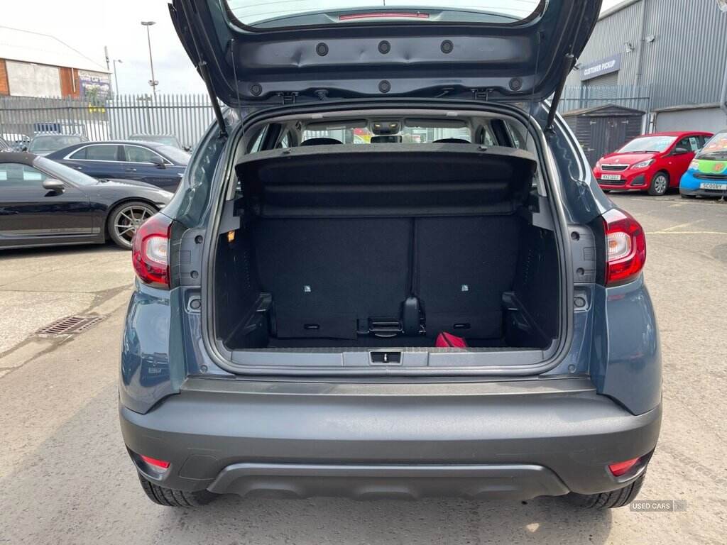 2018 Renault Captur 1.5 dCi ENERGY Dynamique Nav SUV 5dr Diesel Manual Euro 6 (s/s) (90 ps) ONLY 50732 GENUINE LOW MILES