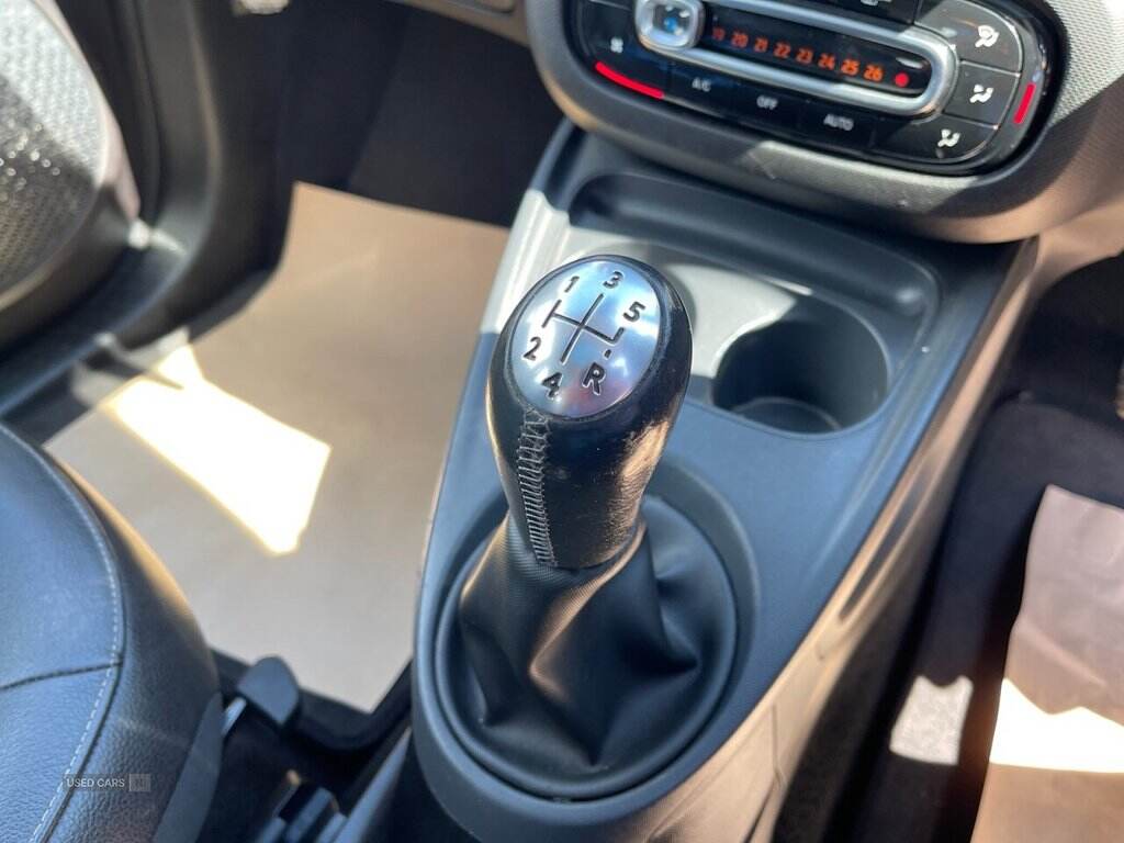  2016 Smart Forfour 1.0 PRIME PREMIUM 5d 71 BHP YES ONLY 22893 GENUINE LOW MILES