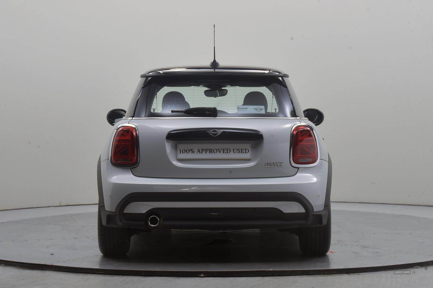 Feb 2022 MINI HATCHBACK 1.5 Cooper Classic 3dr