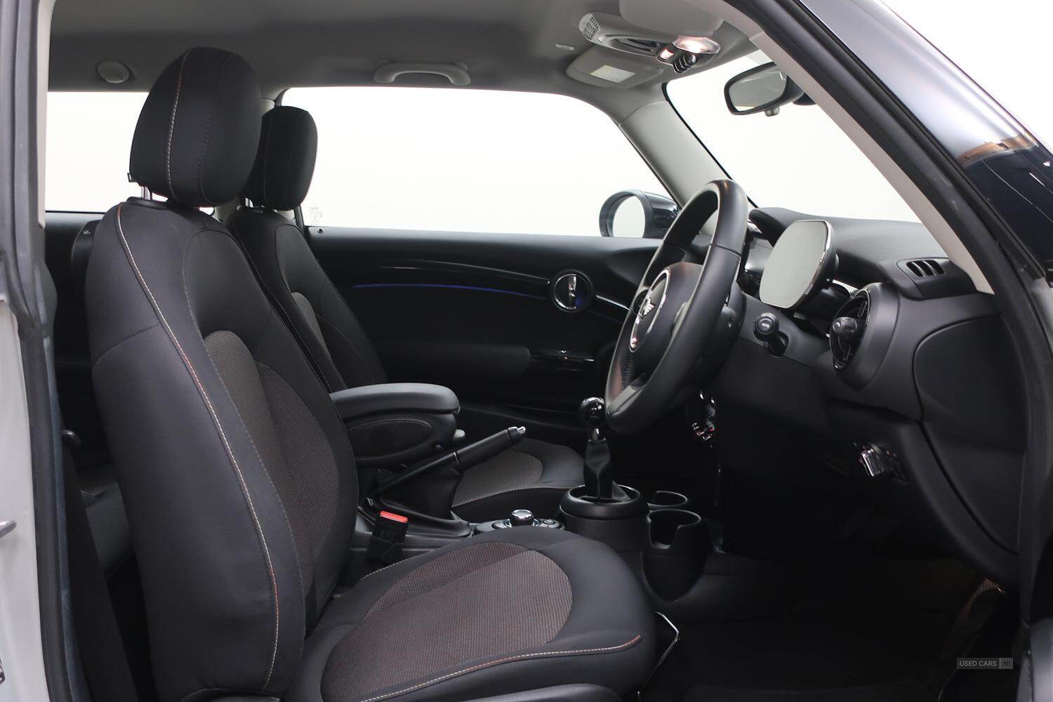 Feb 2022 MINI HATCHBACK 1.5 Cooper Classic 3dr