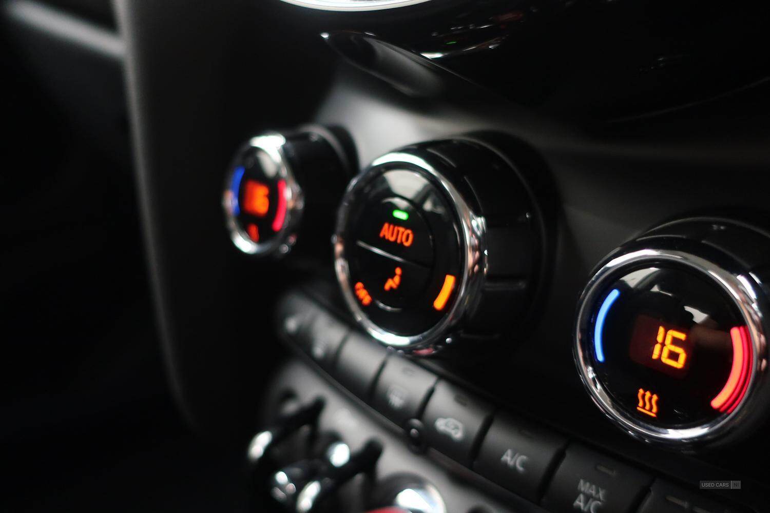 Feb 2022 MINI HATCHBACK 1.5 Cooper Classic 3dr