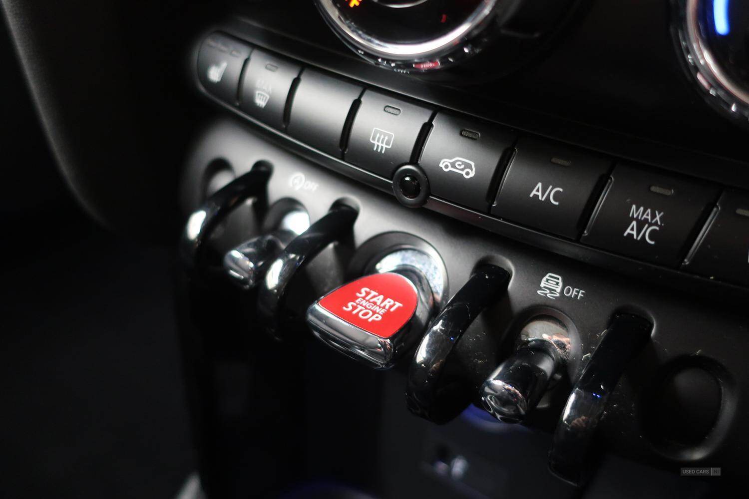 Feb 2022 MINI HATCHBACK 1.5 Cooper Classic 3dr