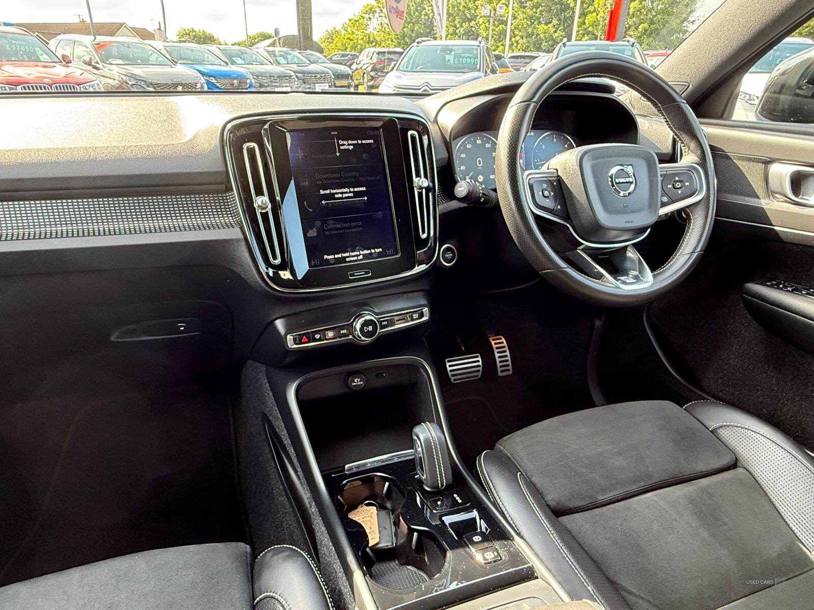 Sep 2019 Volvo XC40 2.0 D4 [190] R DESIGN 5dr AWD Geartronic