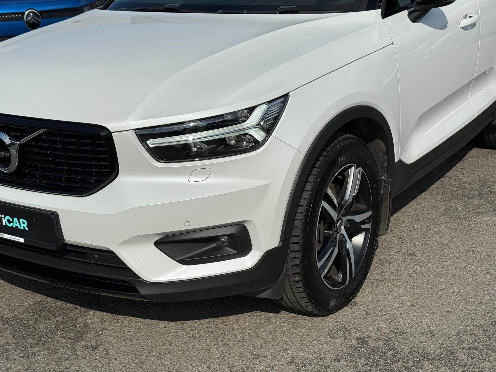 Sep 2019 Volvo XC40 2.0 D4 [190] R DESIGN 5dr AWD Geartronic