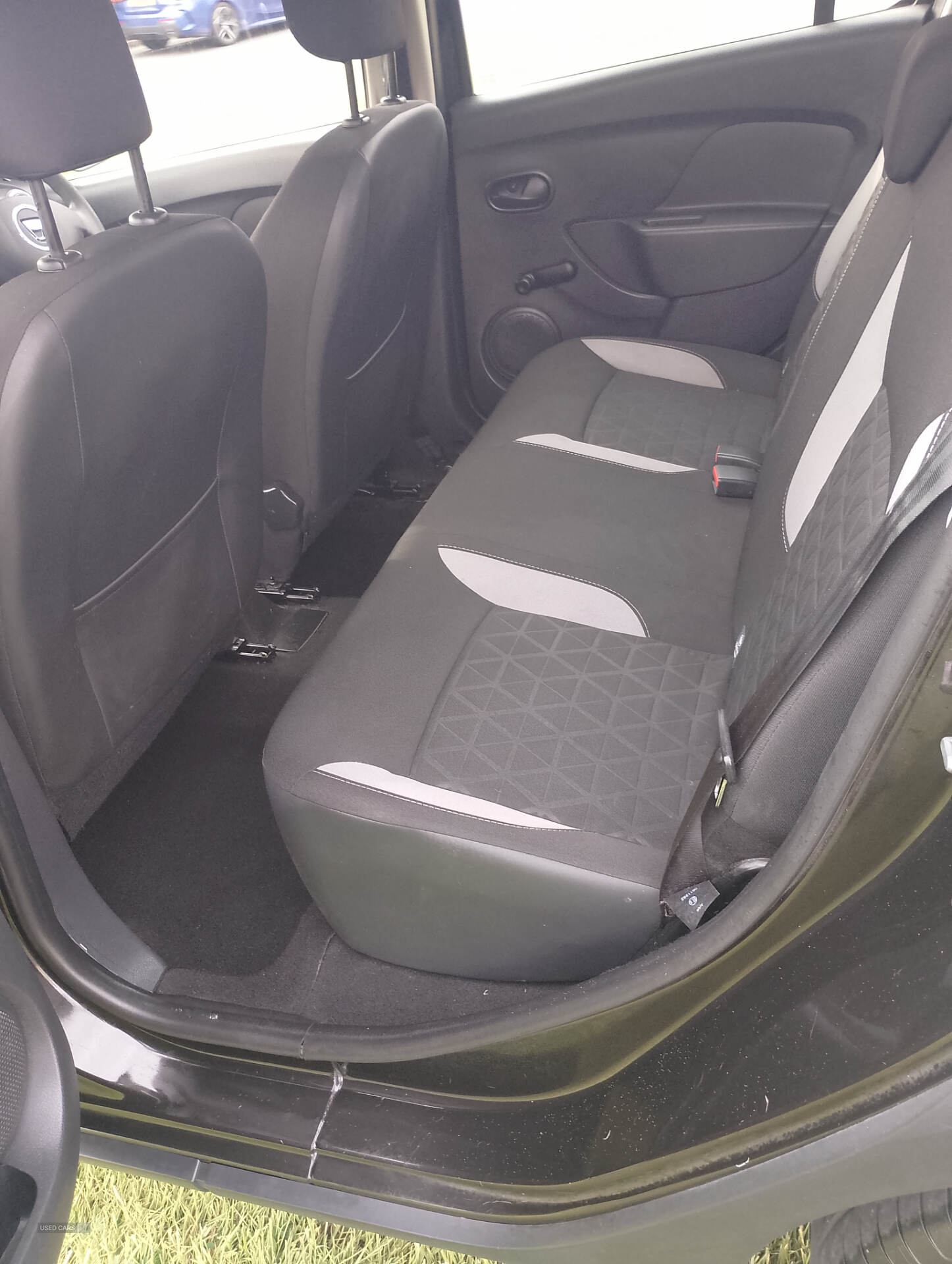 Oct 2013 Dacia Sandero Stepway 1.5 dCi Ambiance 5dr