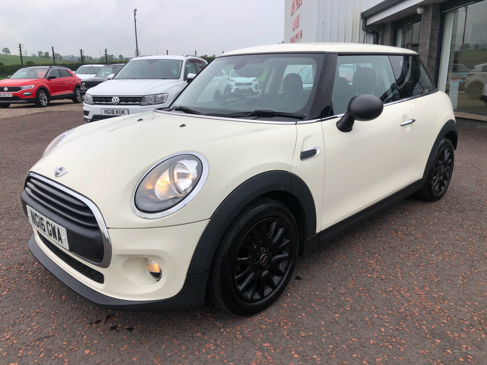 Jun 2016 MINI Hatch 1.5 One D 3dr