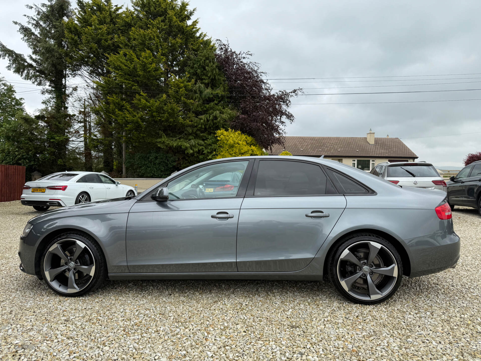 Audi A4 DIESEL SALOON in Down
