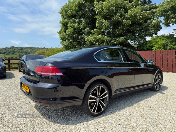 Volkswagen Passat DIESEL SALOON in Down
