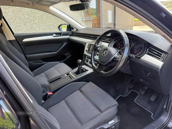 Volkswagen Passat DIESEL SALOON in Down